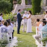 How to organize a small, intimate wedding?
